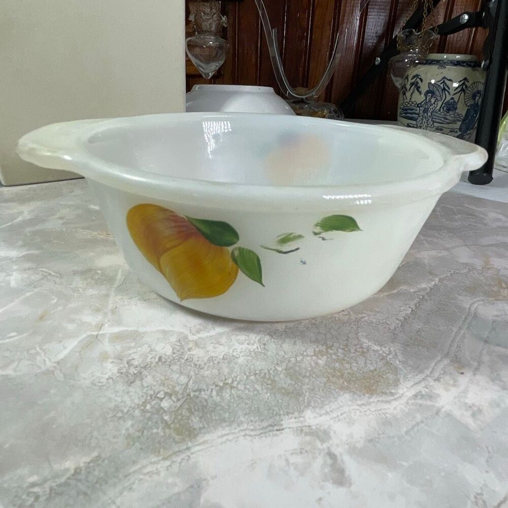 Vintage Fire King “ Gay Fad fruit” by Anchor Hoking. 1942 to 1970 this pattern w